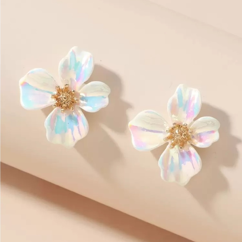 White and Gold Iridescent Floral Earrings